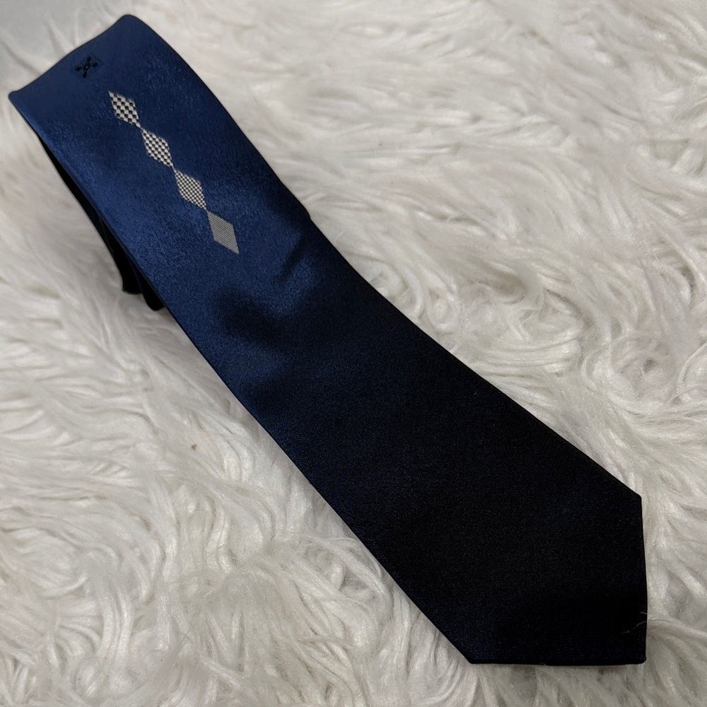BIBAS Tie in Navy Ombre Tie with Diamond Accents
